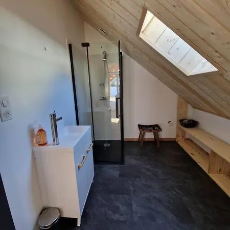 2-4 Personnes Le Repaire Montagnard شقة *